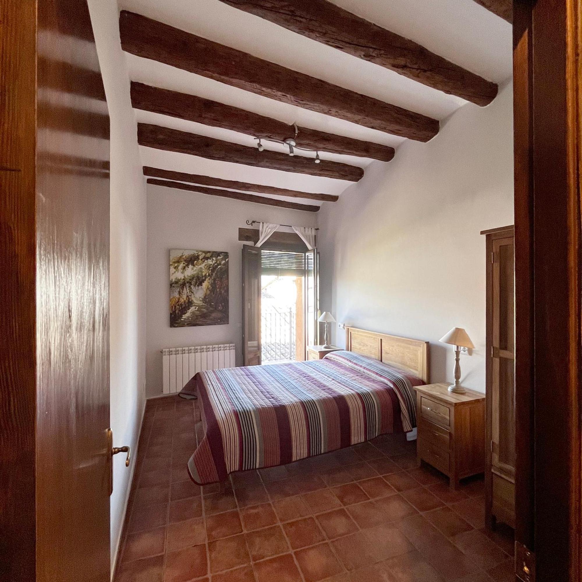Apartamentos Angelus Plaza Mayor De グラウス エクステリア 写真